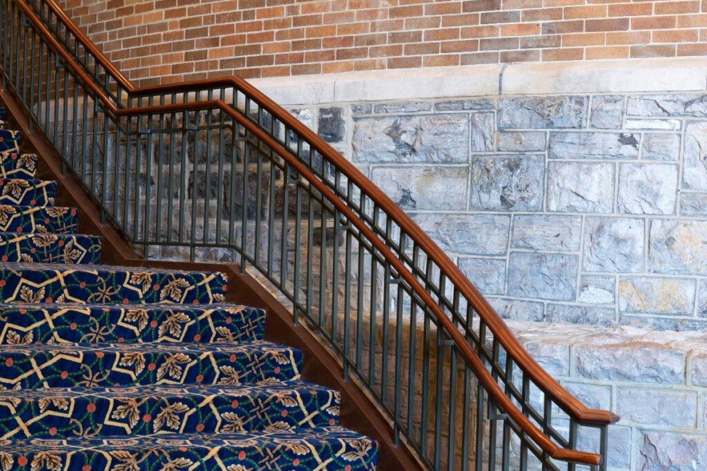 Hollywood Vs. Waterfall Stair Runners What’s The Difference? Ryalux